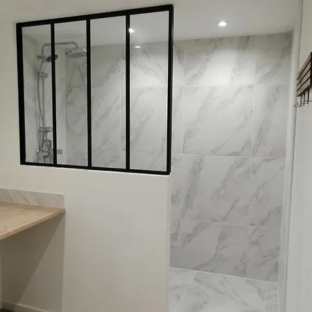 Petite Maison De Bourg Le Bourgneuf-la-Foret