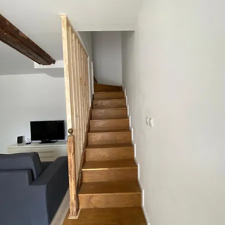 Petite Maison De Bourg * Le Bourgneuf-la-Foret