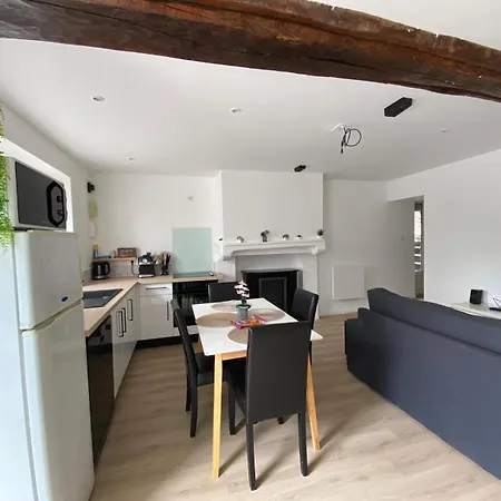 Petite Maison De Bourg דירה *