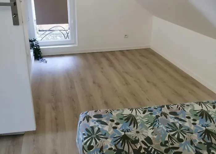 Petite Maison De Bourg Apartament *