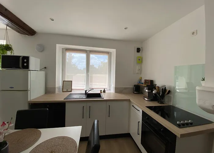 Petite Maison De Bourg Apartament *